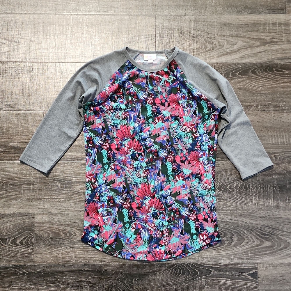 💋 LuLaRoe floral Baseball Tee 💋